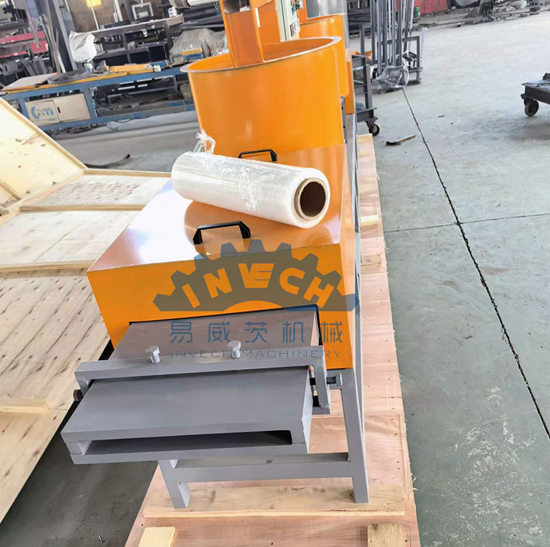 Wood Sawdust Compressed Board Extruding Machine